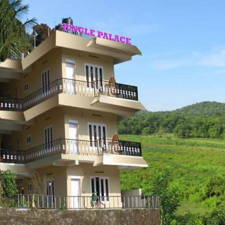 Jungle Palace Homestay Thekkady Exterior photo